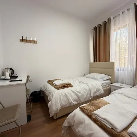 Kevin Hostel Tirana