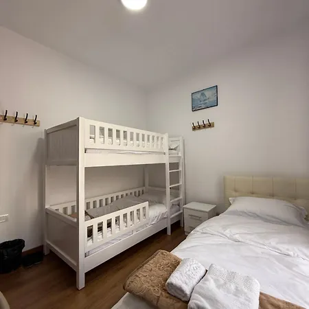 Kevin Hostel Tirana